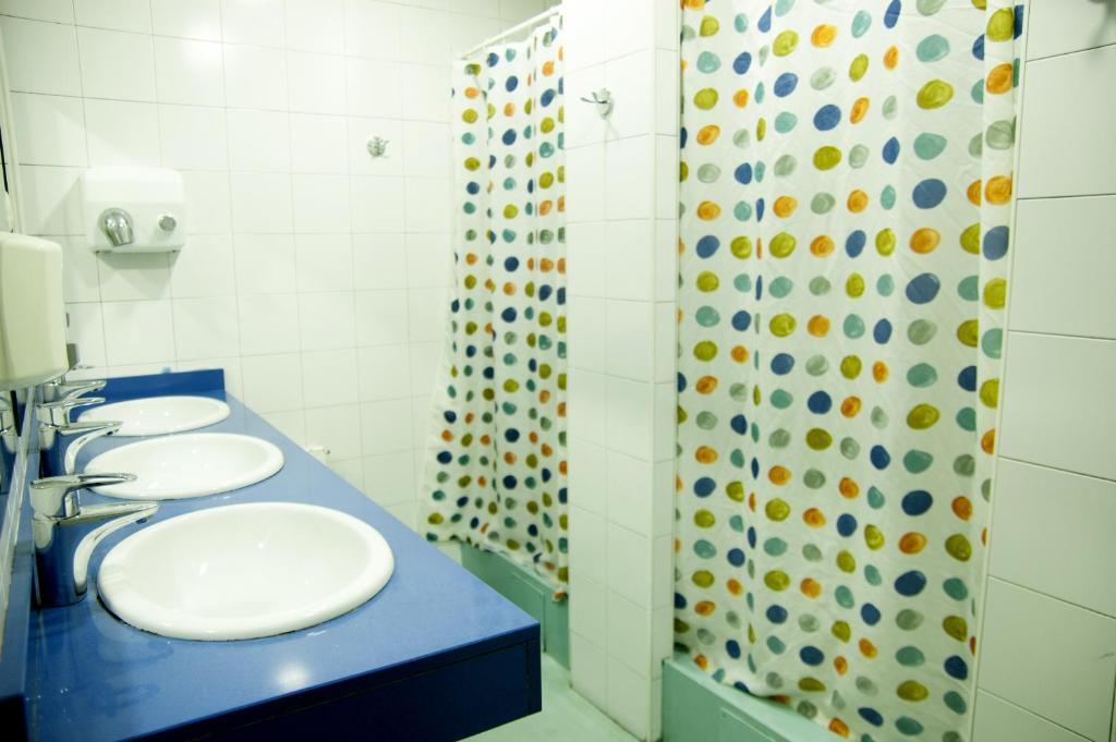 Be Dream Hostel Badalona Exterior foto
