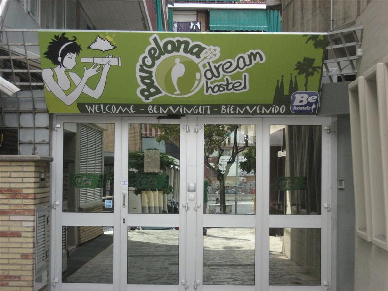 Be Dream Hostel Badalona Exterior foto
