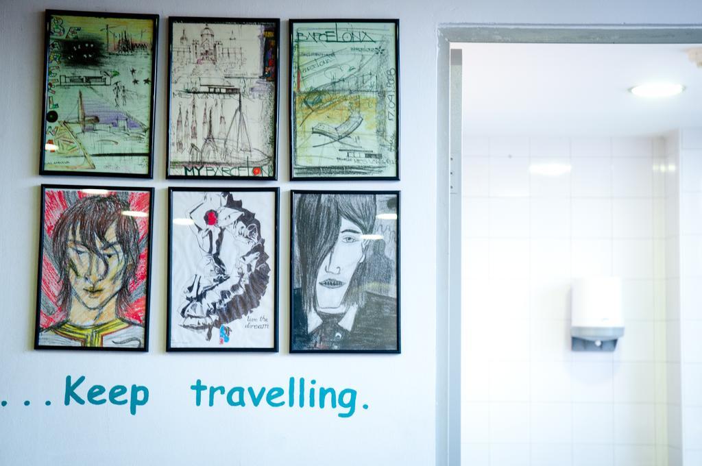 Be Dream Hostel Badalona Exterior foto